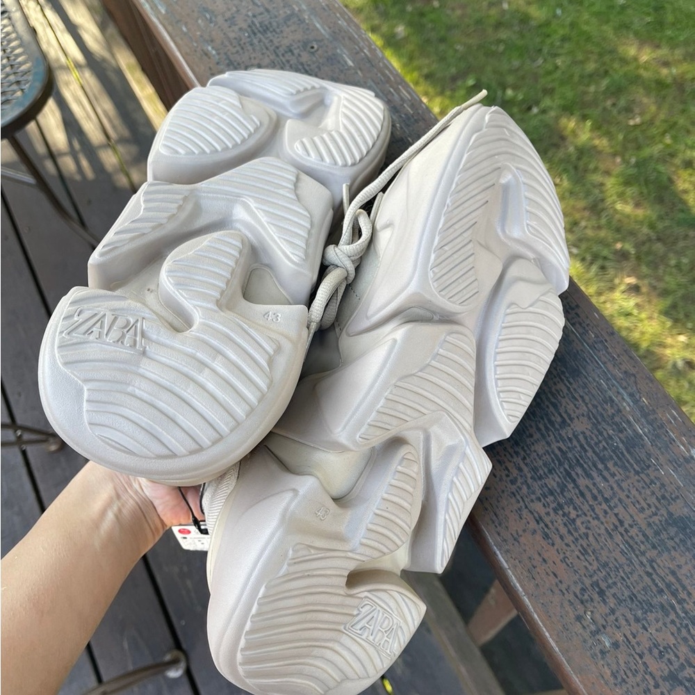 Zara running shoes - Picture 6 of 6